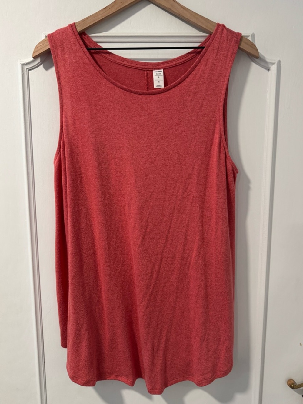 Vintage 2017 Old Navy Luxe Tank Top Coral Sleeveless Soft Knit Swing Top - L